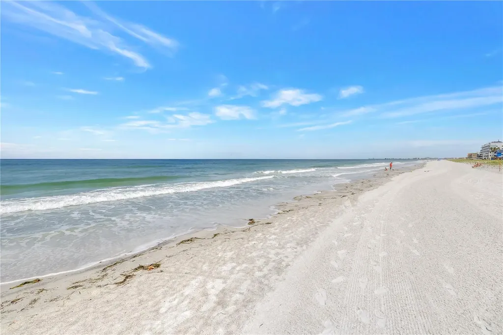 30 80th Avenue Treasure Island FL 33706