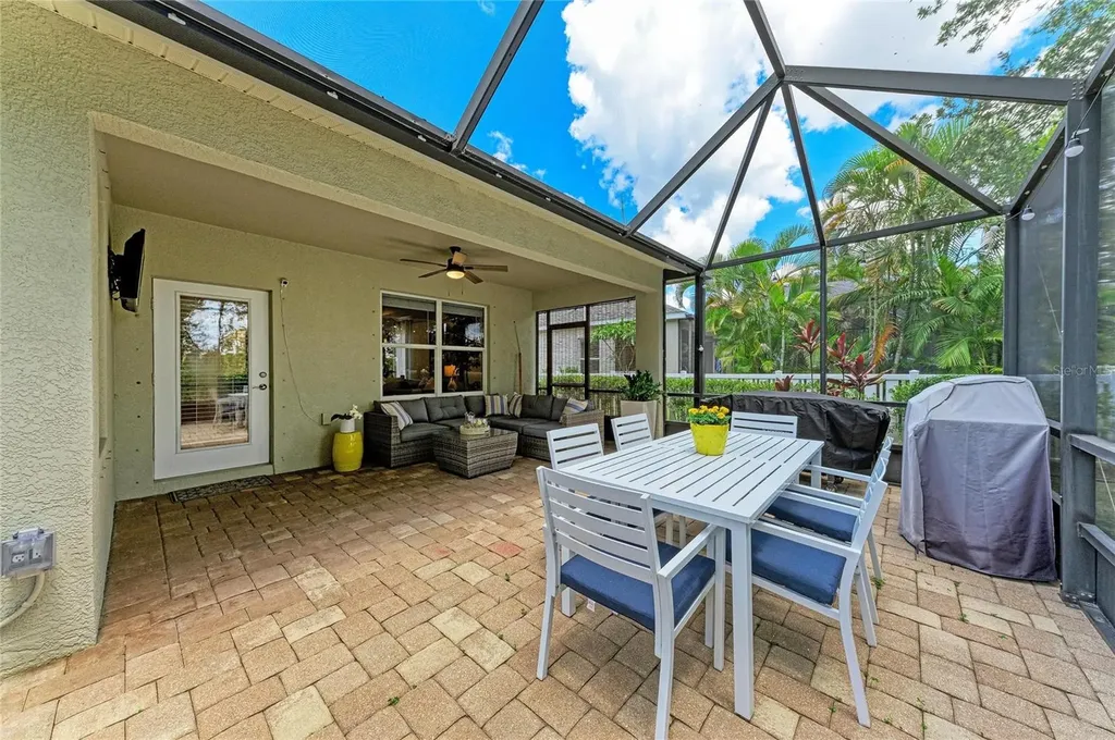 11960 Forest Park Circle Bradenton FL 34211