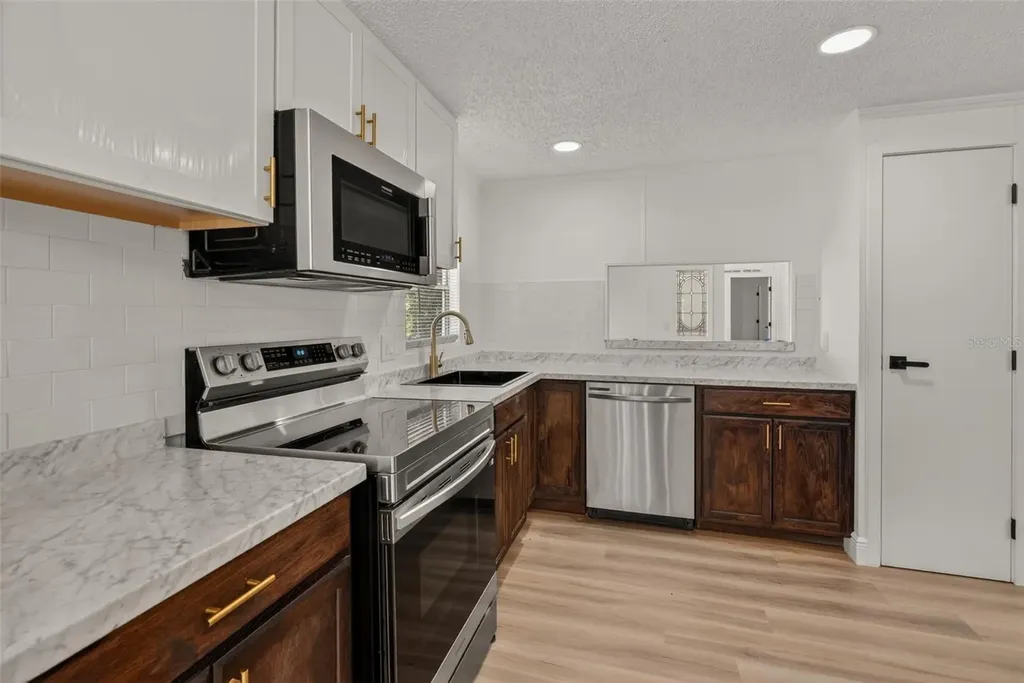 4970 N Redwood Avenue Hernando FL 34442