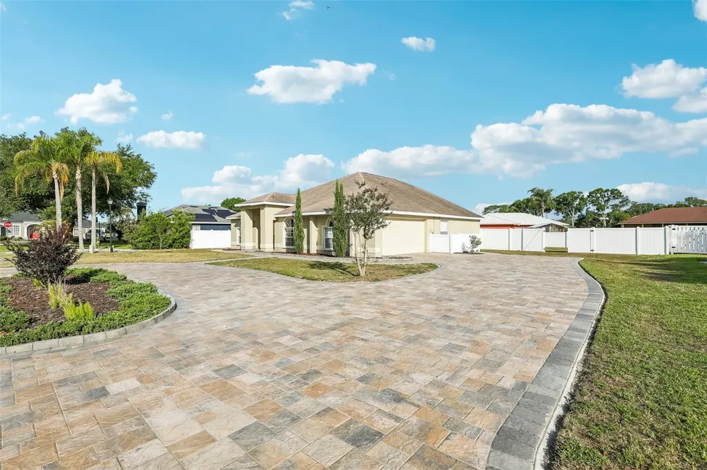 1210 Waterford Drive Lakeland FL 33803