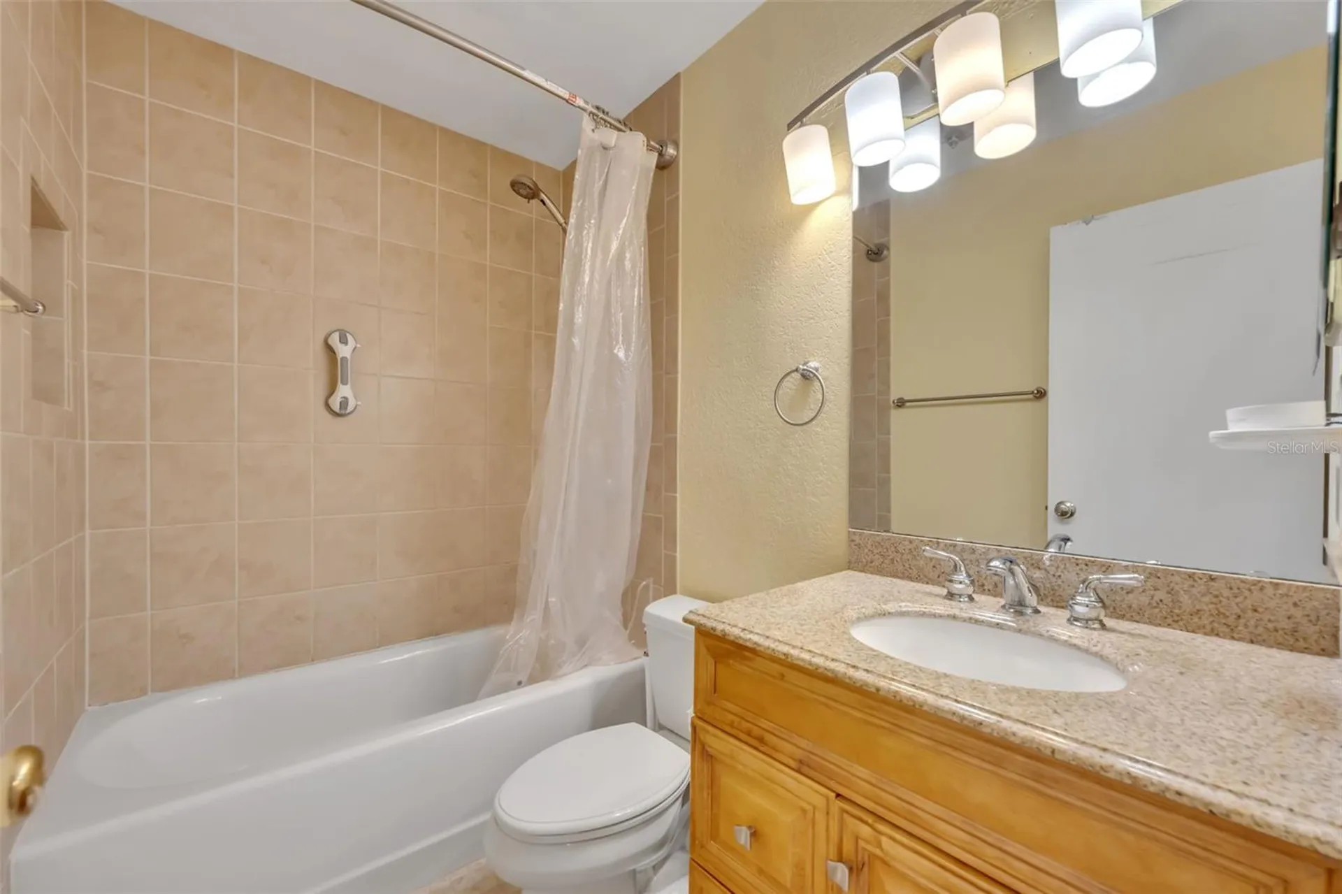 897 Jonathan Way Altamonte Springs FL 32701