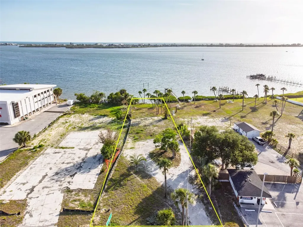 1144 S Mccall Road Englewood FL 34223