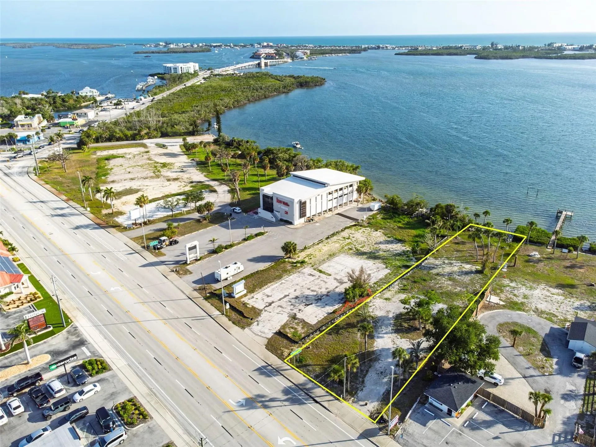 1144 S Mccall Road Englewood FL 34223
