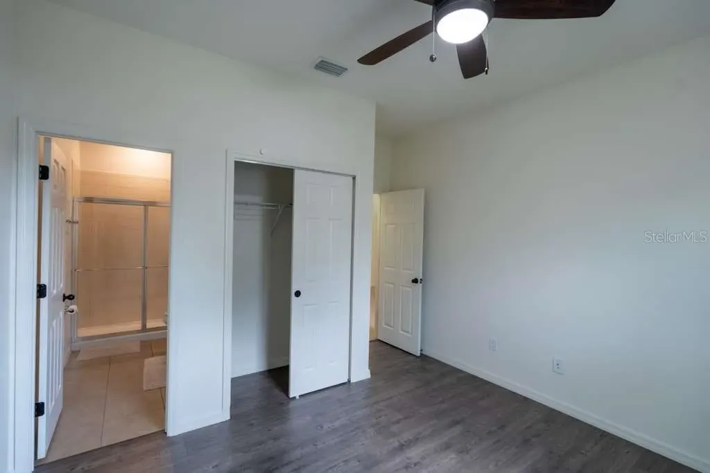 11517 Palmetto Sands Court Tampa FL 33626