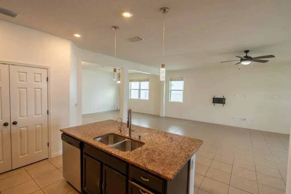 11517 Palmetto Sands Court Tampa FL 33626