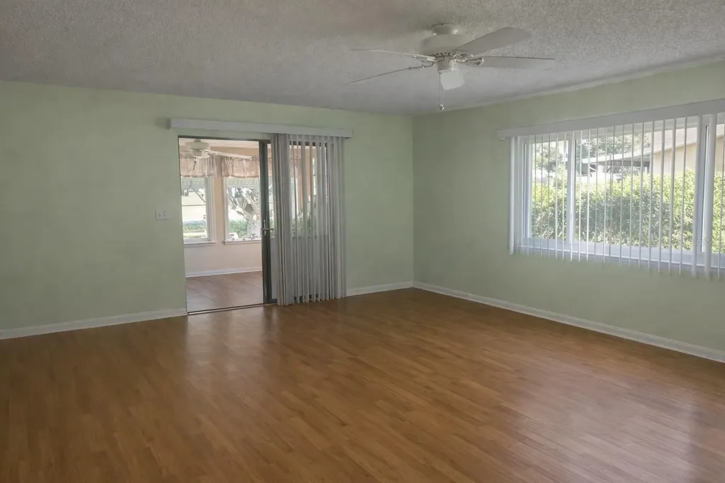 10061 SW 88th Court Ocala FL 34481