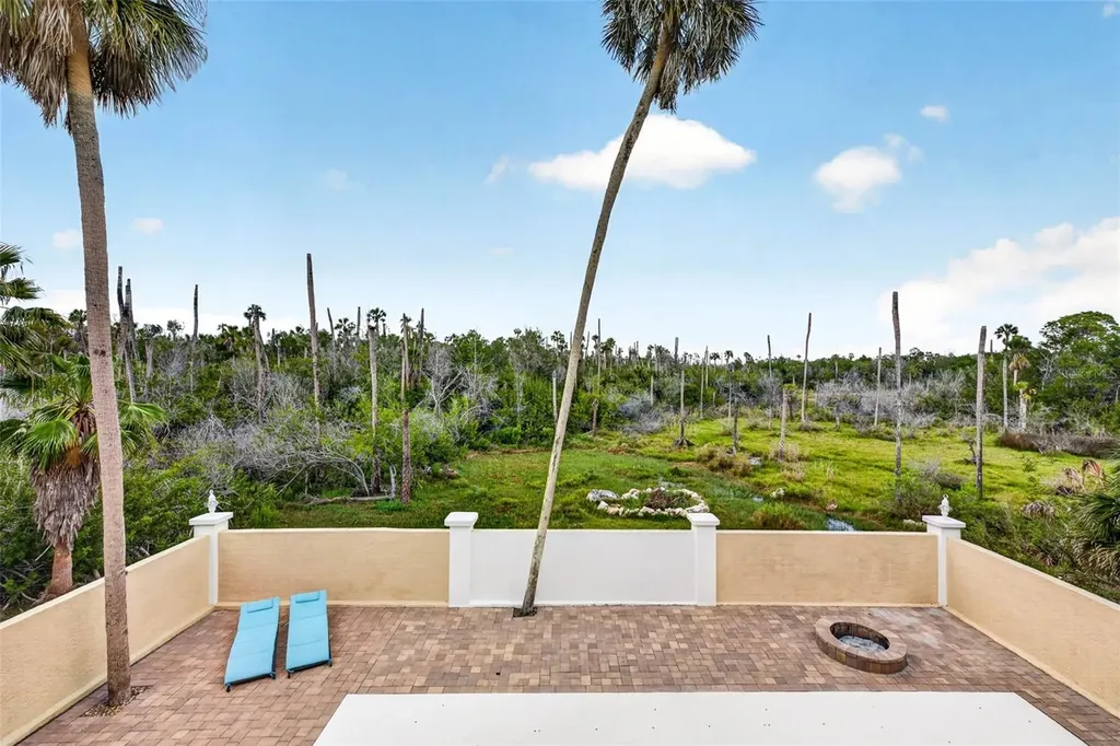 7445 Gulf Way Hudson FL 34667