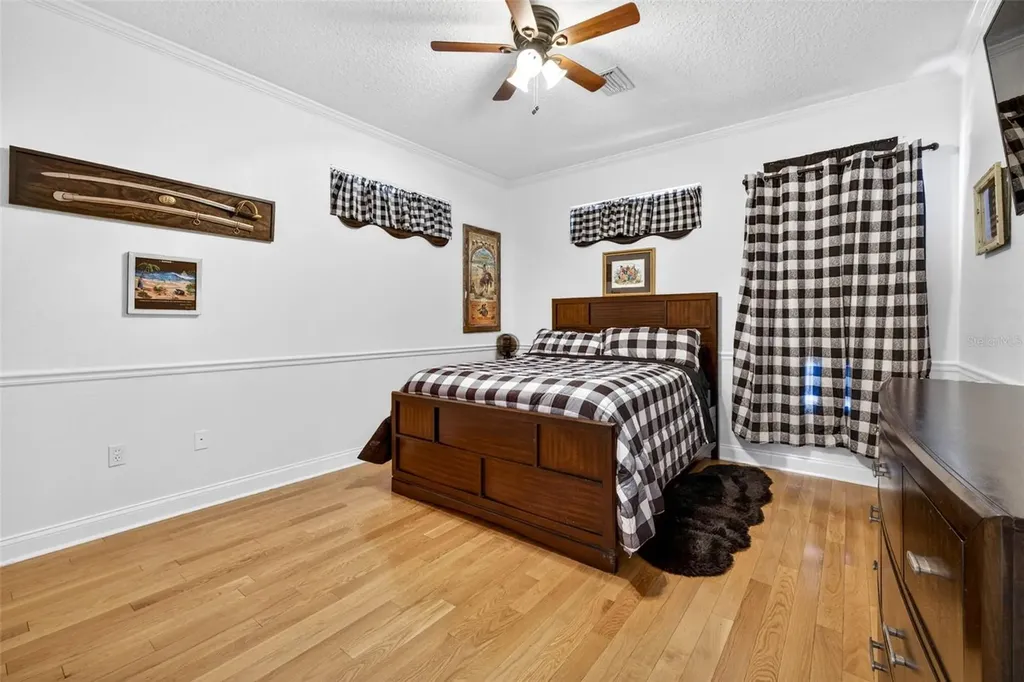 7445 Gulf Way Hudson FL 34667