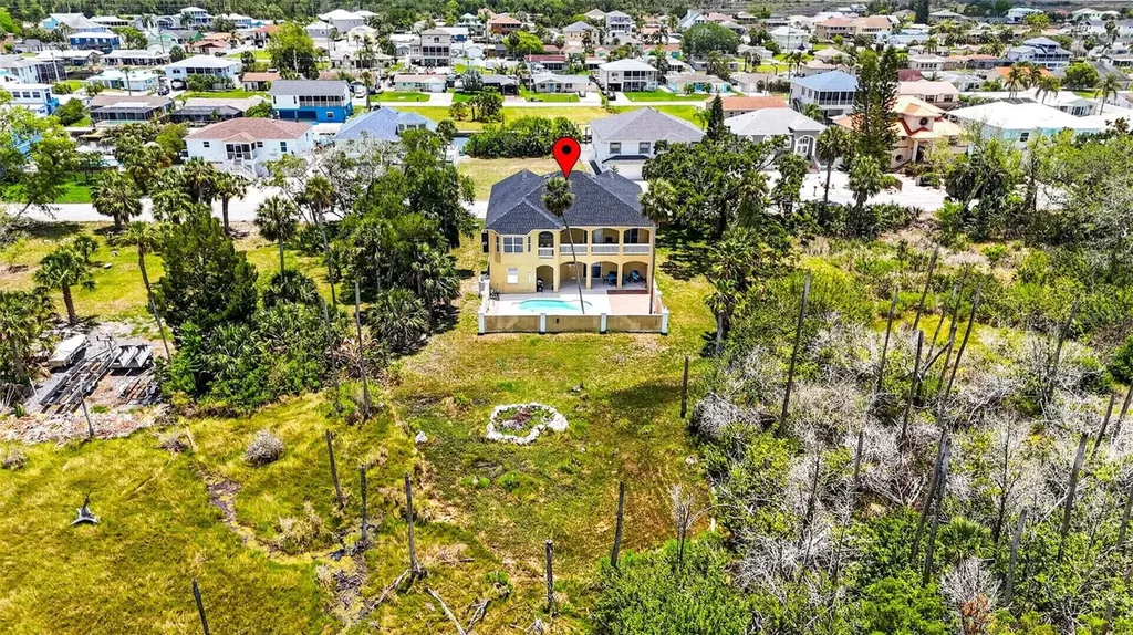 7445 Gulf Way Hudson FL 34667