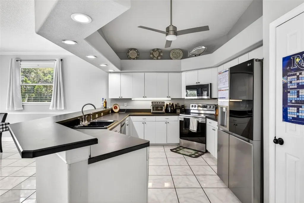 7445 Gulf Way Hudson FL 34667