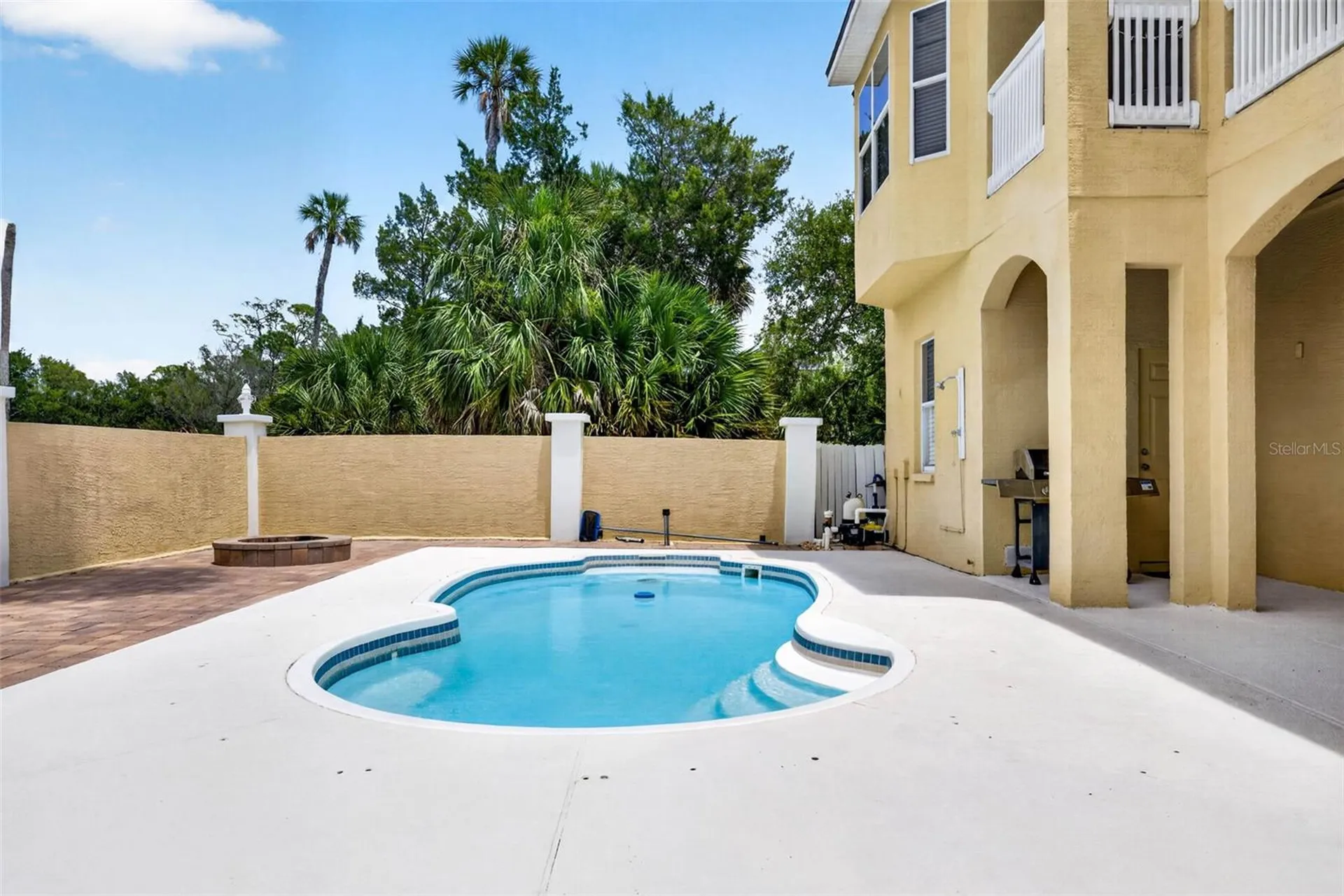 7445 Gulf Way Hudson FL 34667