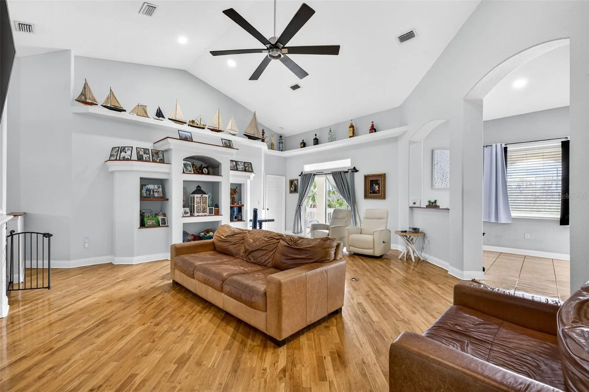 7445 Gulf Way Hudson FL 34667