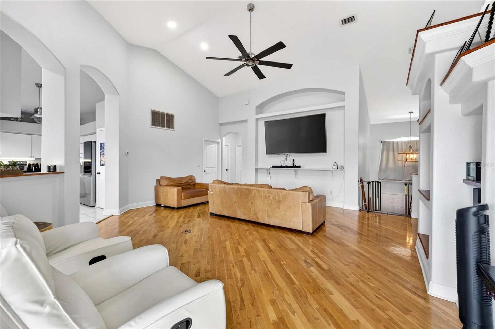 7445 Gulf Way Hudson FL 34667