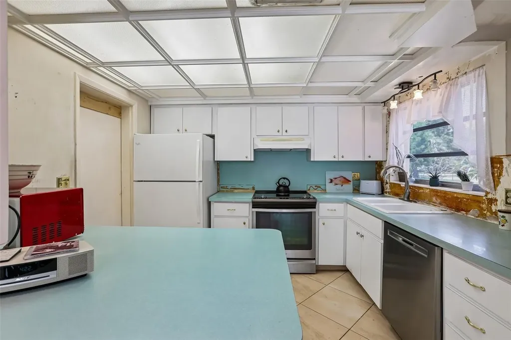 1856 Southview Road Largo FL 33770