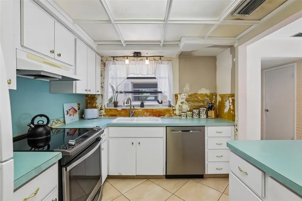 1856 Southview Road Largo FL 33770