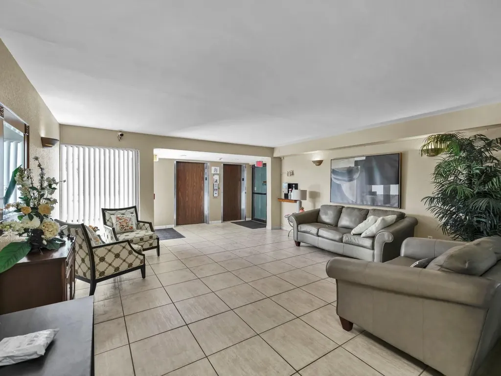 7321 Central Avenue St Petersburg FL 33710