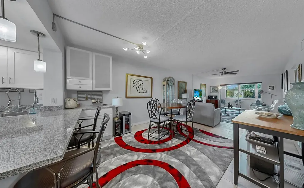 7321 Central Avenue St Petersburg FL 33710