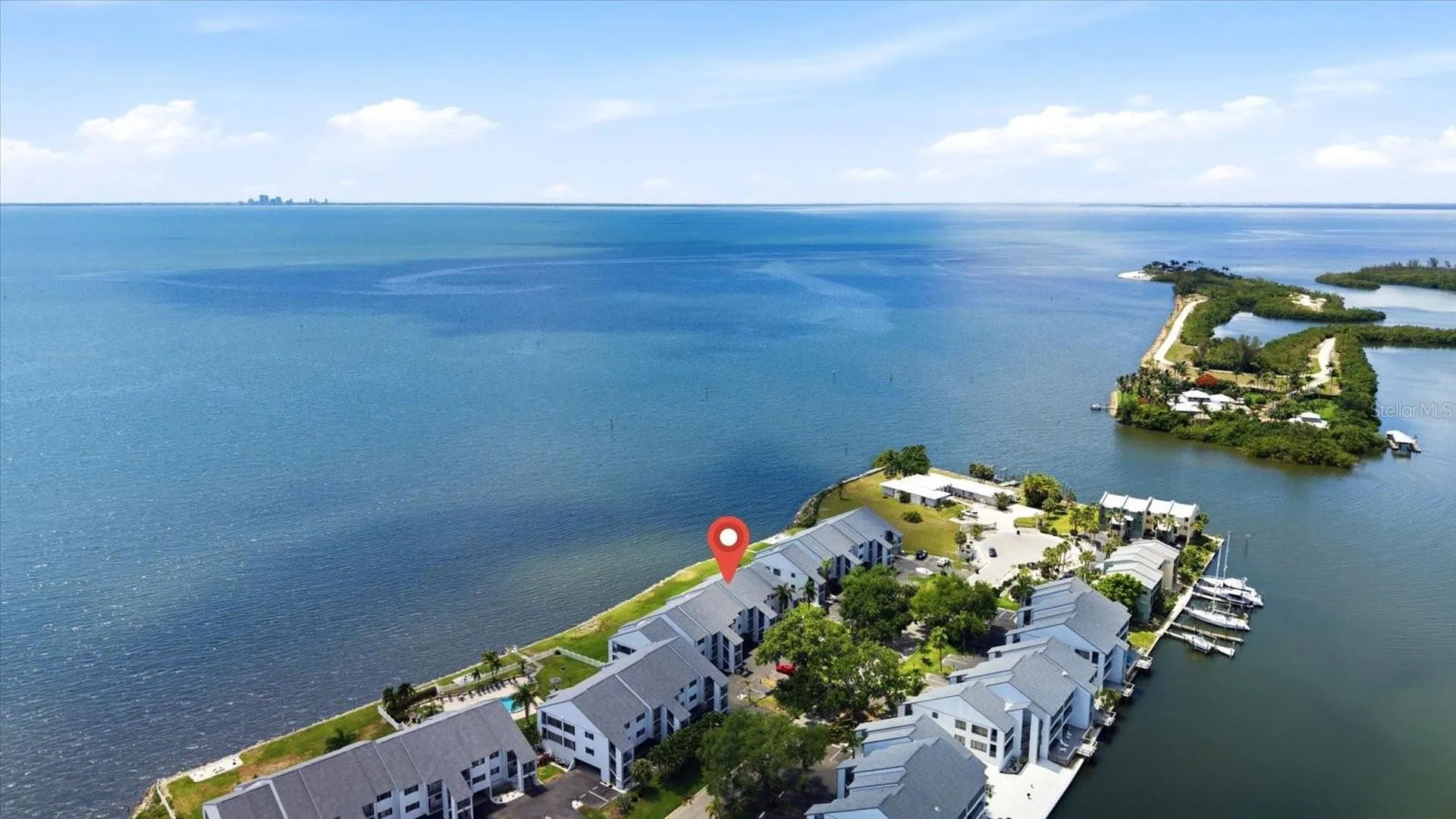 818 Bahia Del Sol Drive Ruskin FL 33570