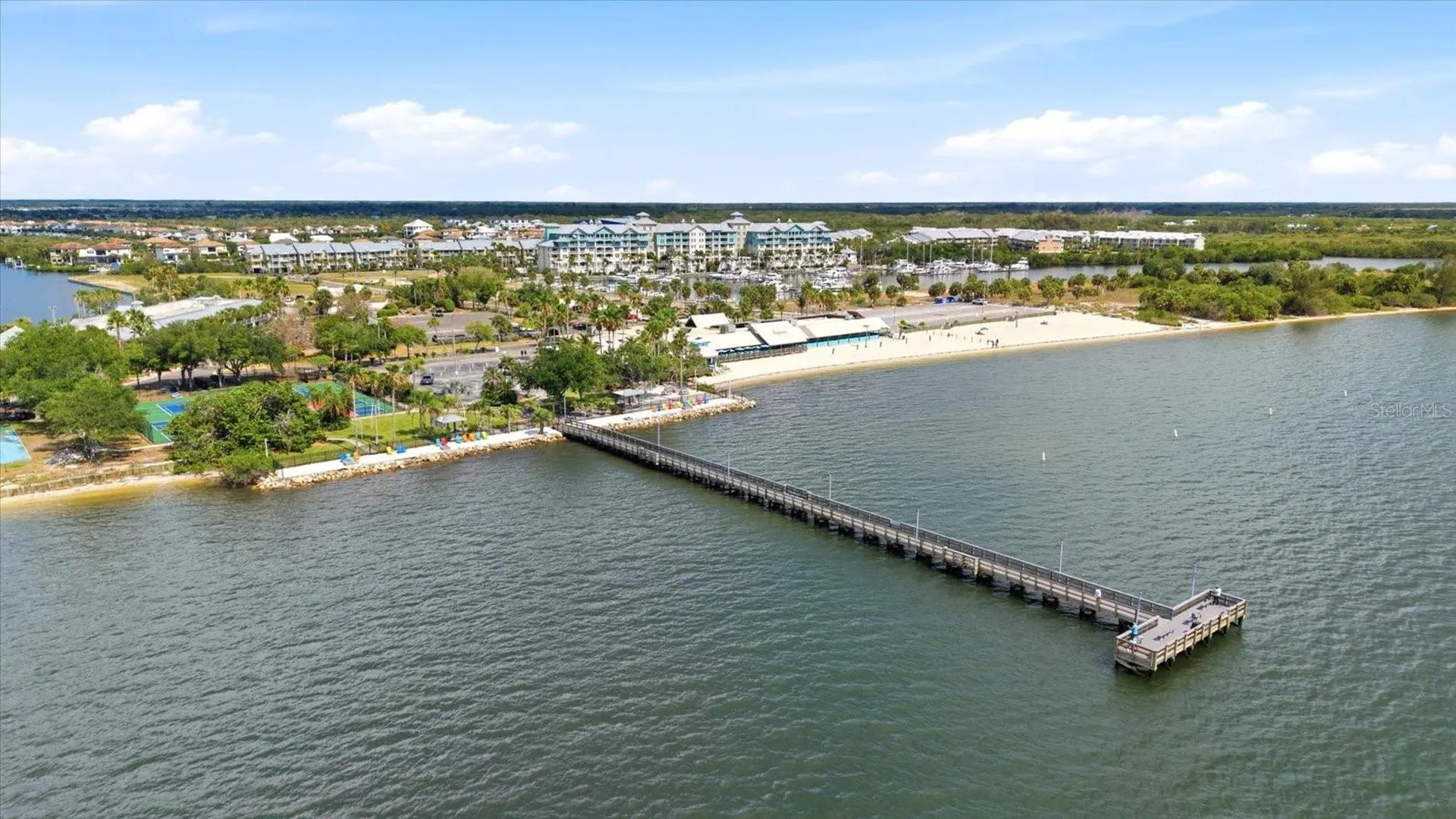 818 Bahia Del Sol Drive Ruskin FL 33570