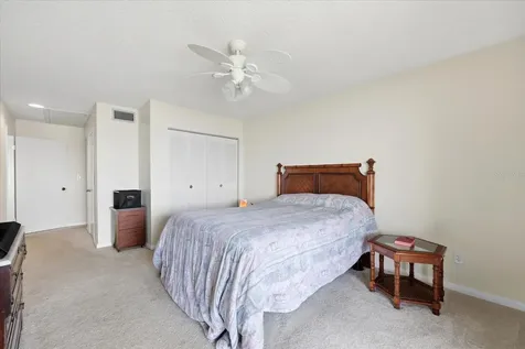818 Bahia Del Sol Drive Ruskin FL 33570
