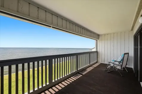 818 Bahia Del Sol Drive Ruskin FL 33570