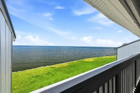 818 Bahia Del Sol Drive Ruskin FL 33570
