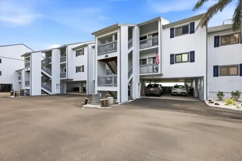 818 Bahia Del Sol Drive Ruskin FL 33570