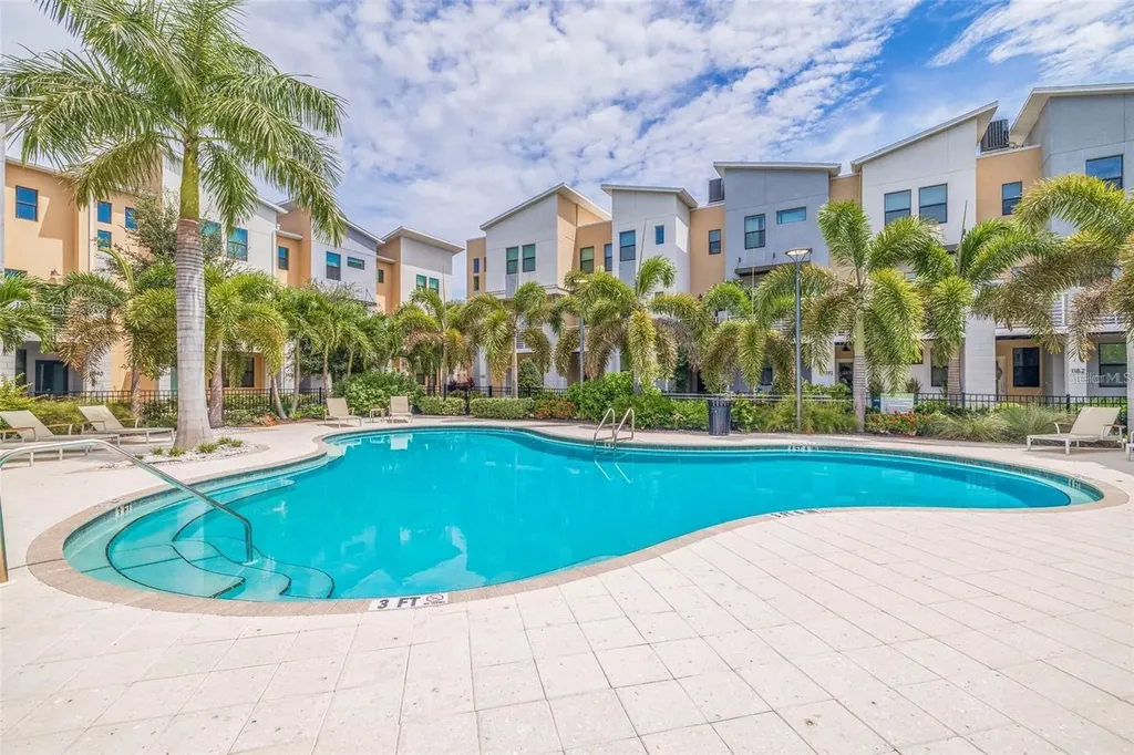 1171 25th Lane N St Petersburg FL 33713
