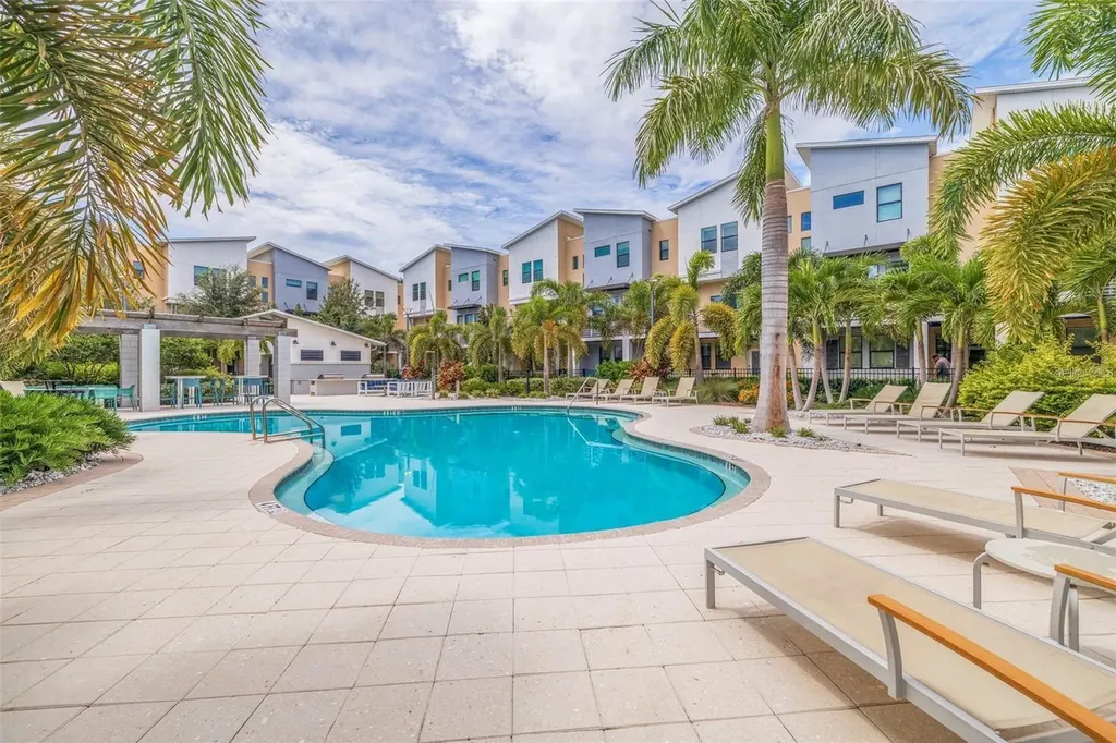 1171 25th Lane N St Petersburg FL 33713