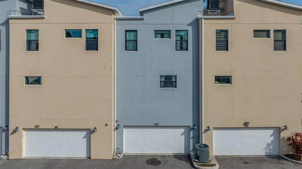 1171 25th Lane N St Petersburg FL 33713