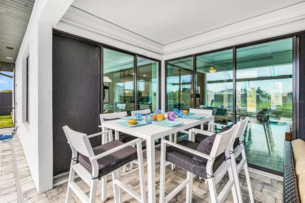 828 SW 28th Street Cape Coral FL 33914