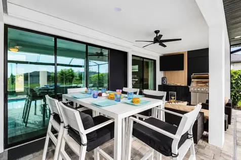828 SW 28th Street Cape Coral FL 33914