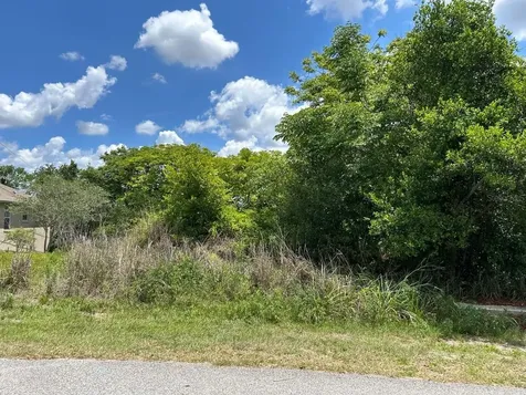 2055 E Prairie Circle #50 Deltona FL 32725