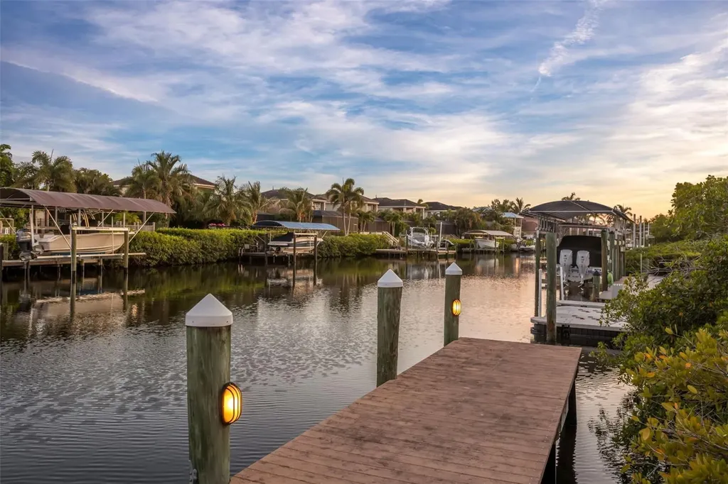 4015 Hawk Island Drive Bradenton FL 34208