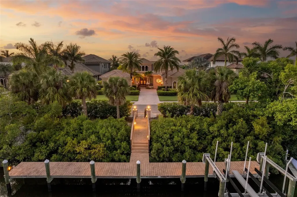 4015 Hawk Island Drive Bradenton FL 34208