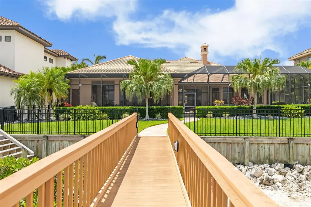 4015 Hawk Island Drive Bradenton FL 34208
