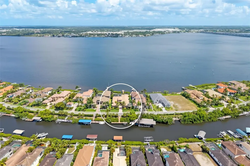 4015 Hawk Island Drive Bradenton FL 34208