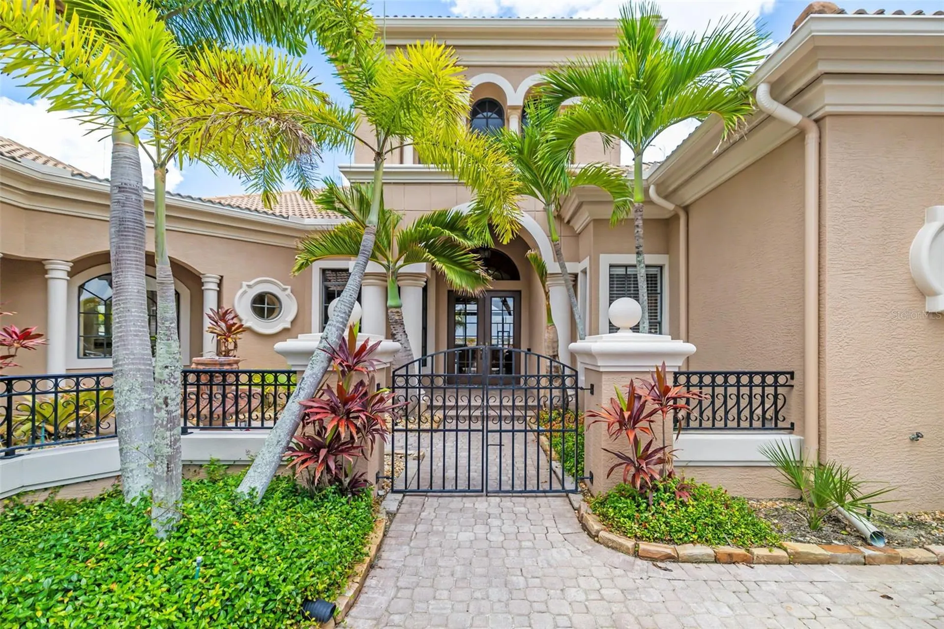 4015 Hawk Island Drive Bradenton FL 34208