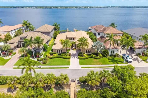 4015 Hawk Island Drive Bradenton FL 34208