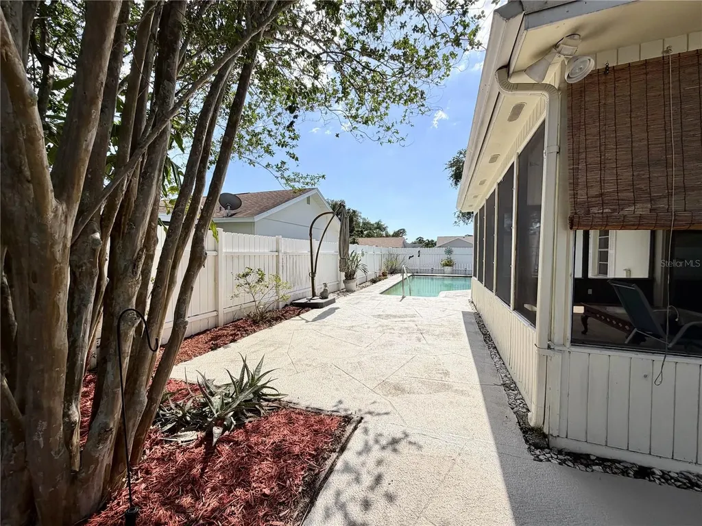 8212 101st Court Seminole FL 33777