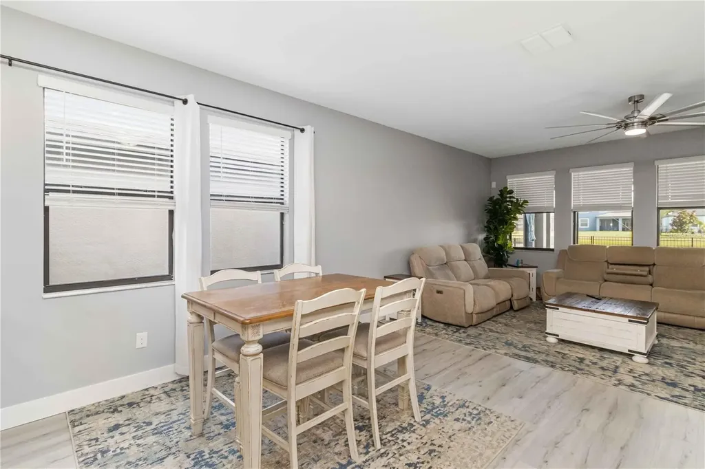 9918 Ivory Drive Ruskin FL 33573