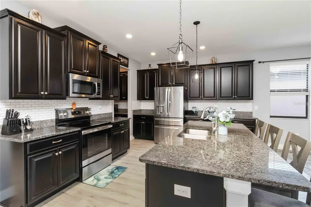 9918 Ivory Drive Ruskin FL 33573