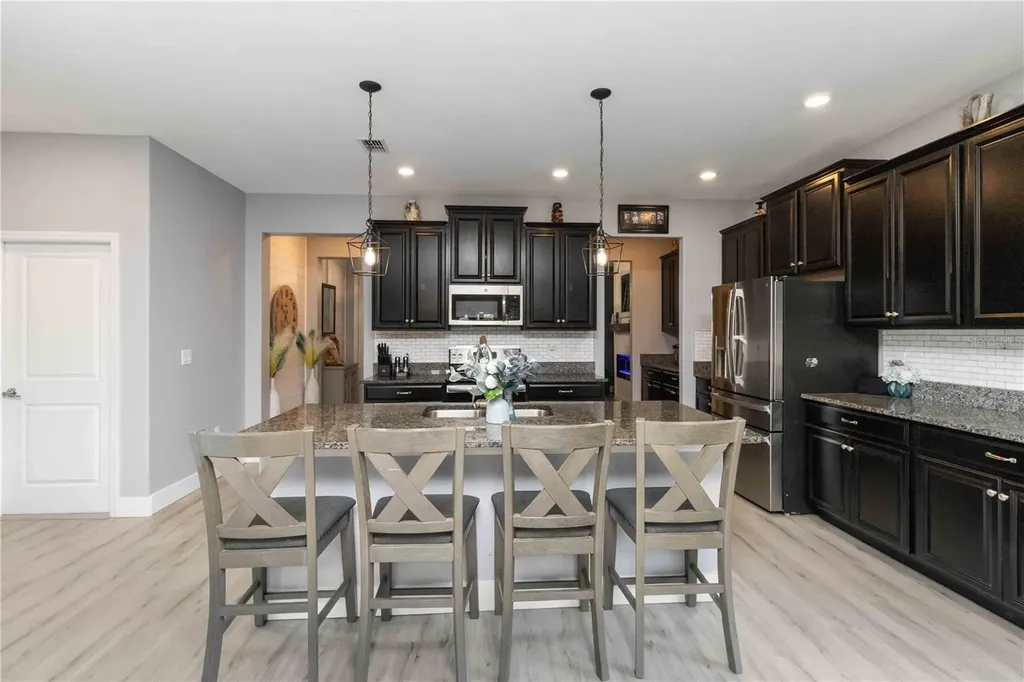 9918 Ivory Drive Ruskin FL 33573