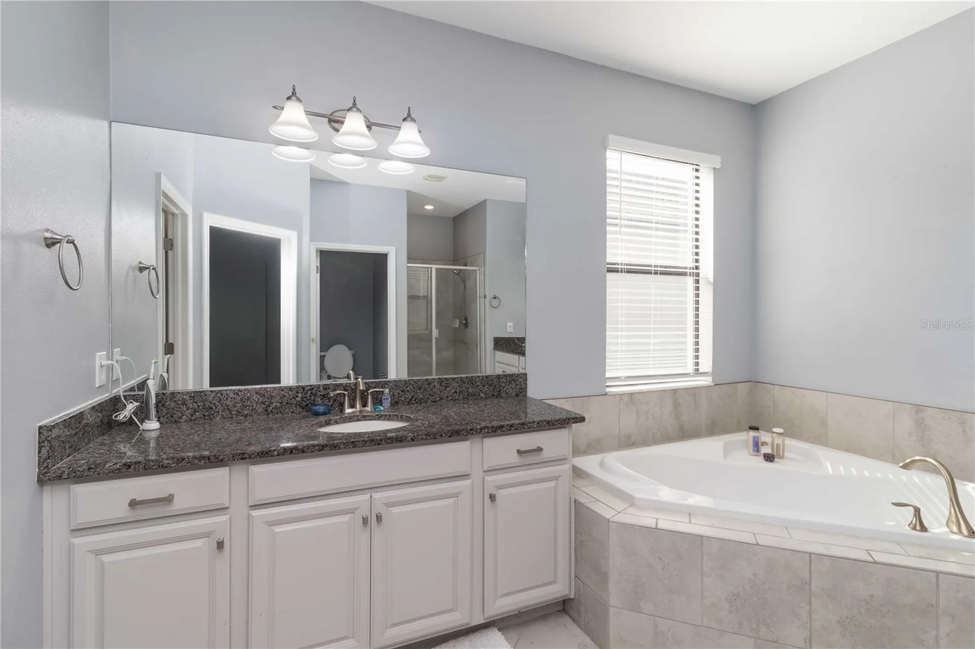 9918 Ivory Drive Ruskin FL 33573