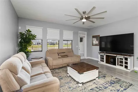 9918 Ivory Drive Ruskin FL 33573
