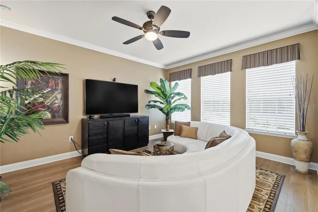 27763 Pleasure Ride Loop Wesley Chapel FL 33544