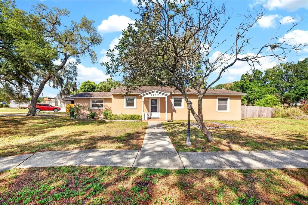 1796 Harbor Drive Clearwater FL 33755