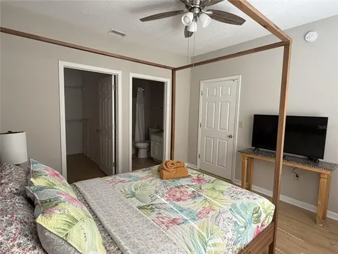 10764 70th Avenue Seminole FL 33772