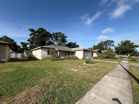 7026 68th Avenue N Pinellas Park FL 33781