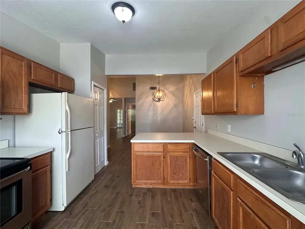 439 NW 50th Boulevard Gainesville FL 32607